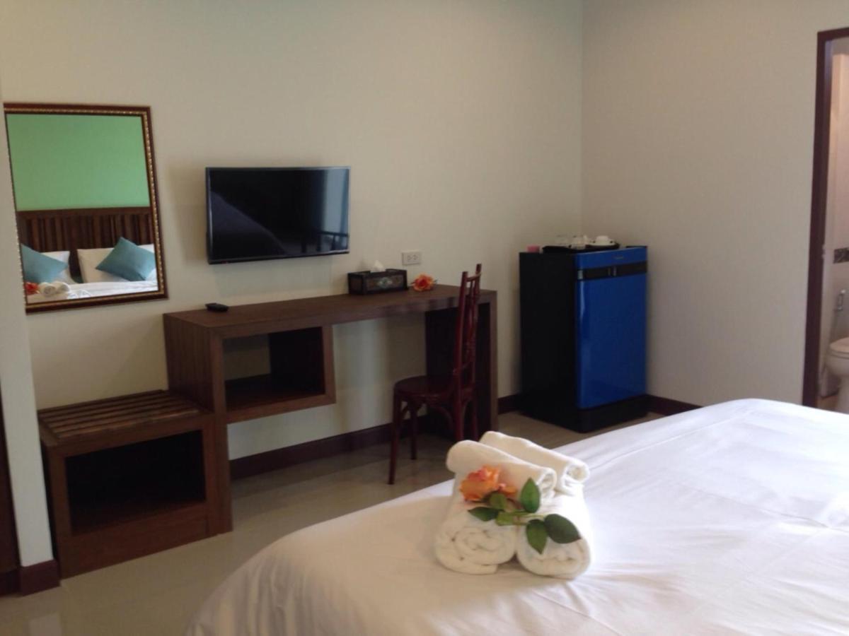 Hotel Bs Airport At Phuket Nai Yang Beach Exterior foto