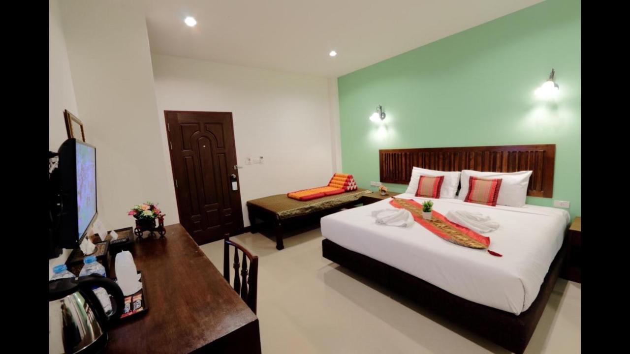Hotel Bs Airport At Phuket Nai Yang Beach Exterior foto
