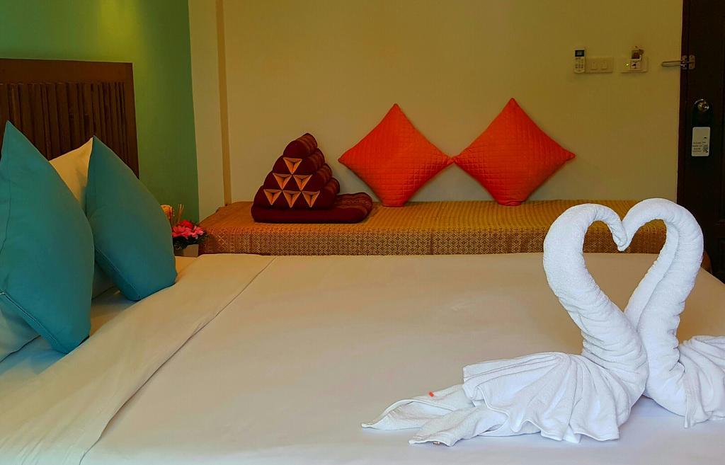 Hotel Bs Airport At Phuket Nai Yang Beach Exterior foto