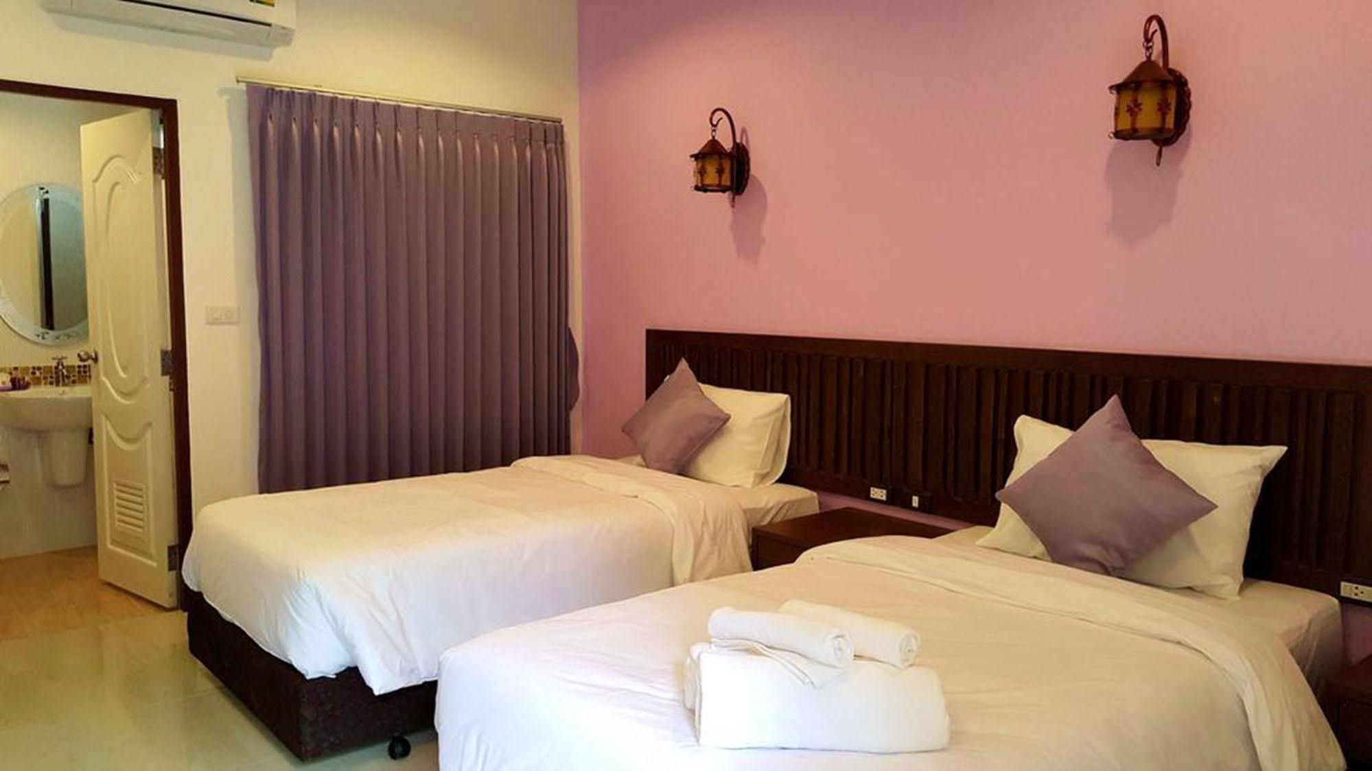 Hotel Bs Airport At Phuket Nai Yang Beach Exterior foto